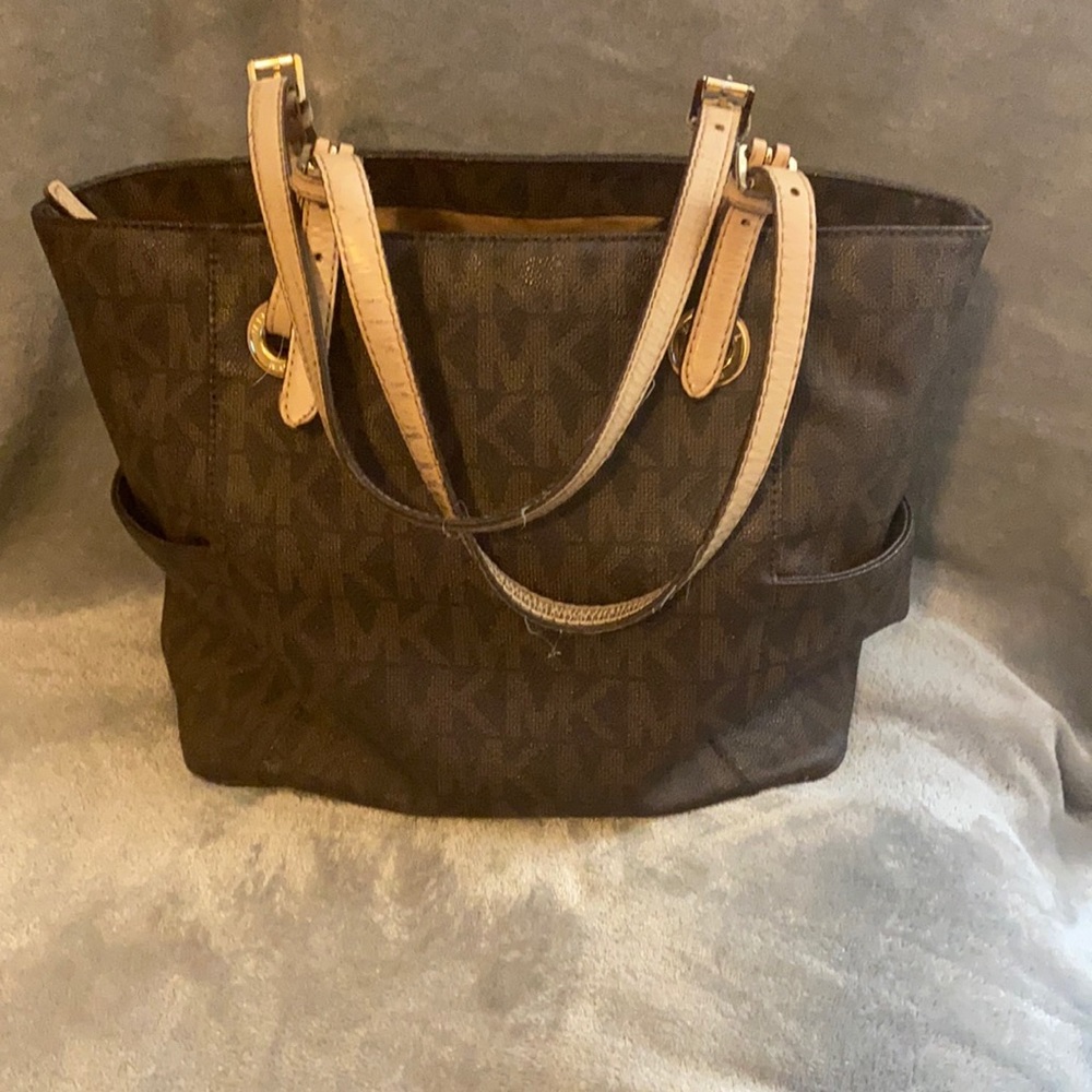 Michael Kors Large Shoulder Bag